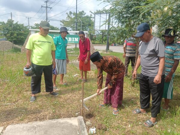 Peletakkan Batu Pertama Pembangunan Toilet Masjid Al Awwabin Tahun 2025